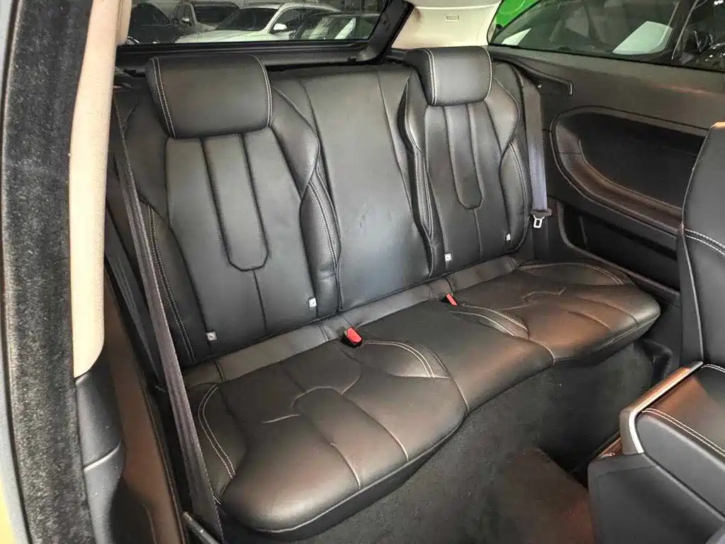 Land Rover Evoque (Import) — миниатюра 18