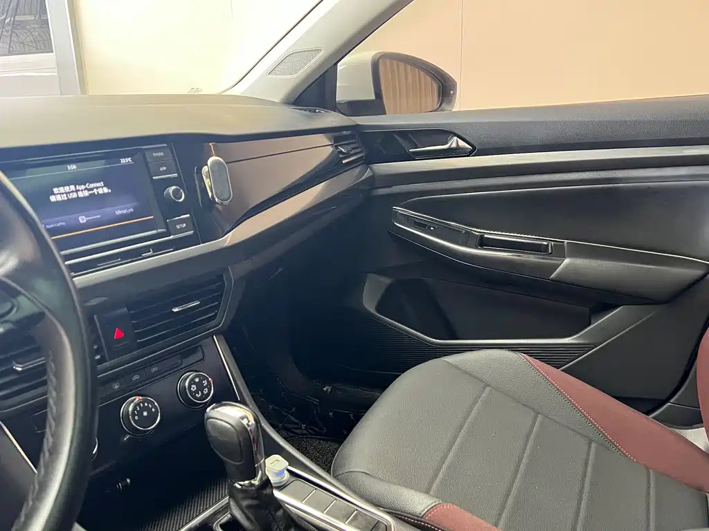 Volkswagen Bora — миниатюра 9