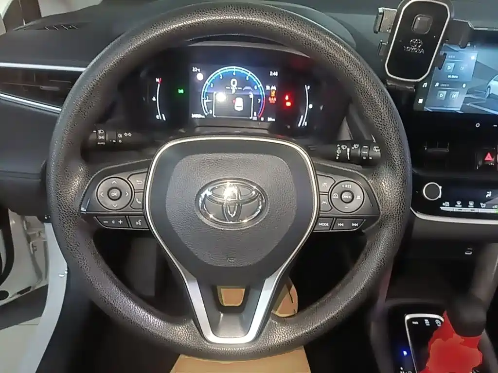 Toyota Frontlander — миниатюра 11