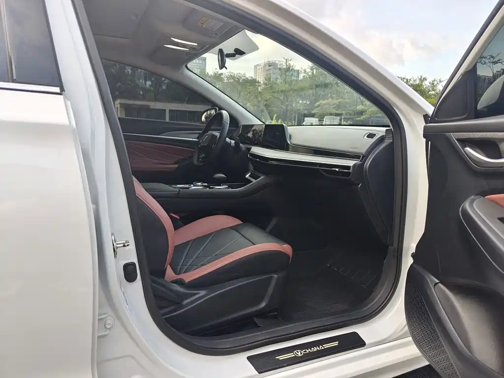 Changan Eado — миниатюра 14