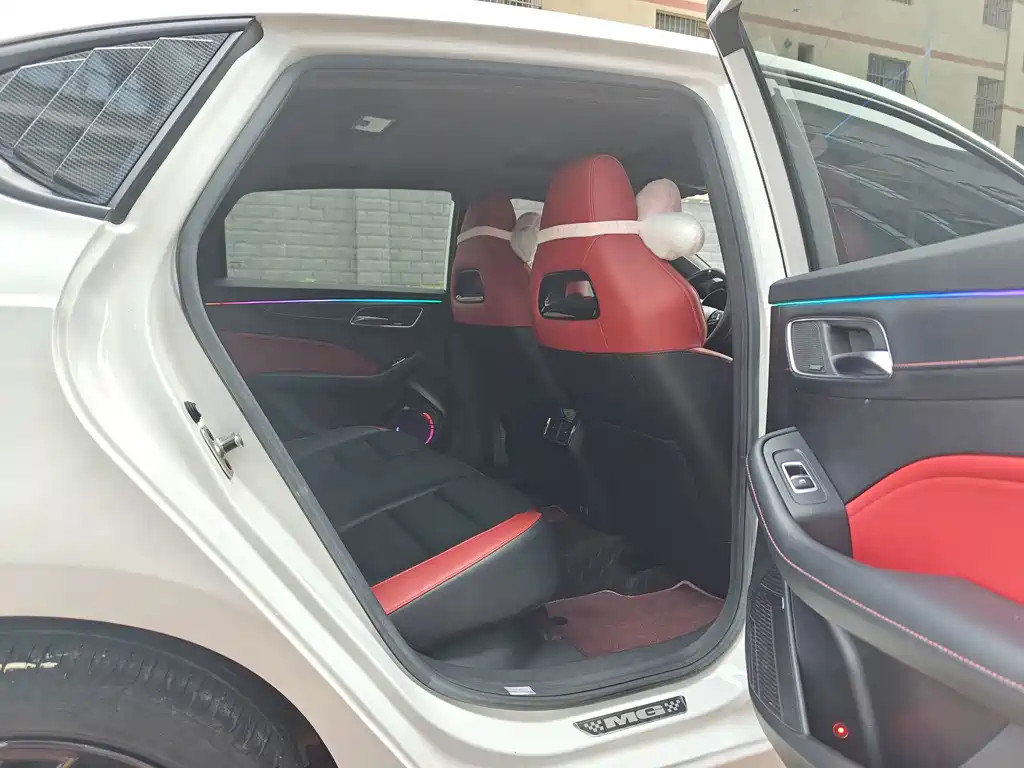 MG MG6 — миниатюра 12