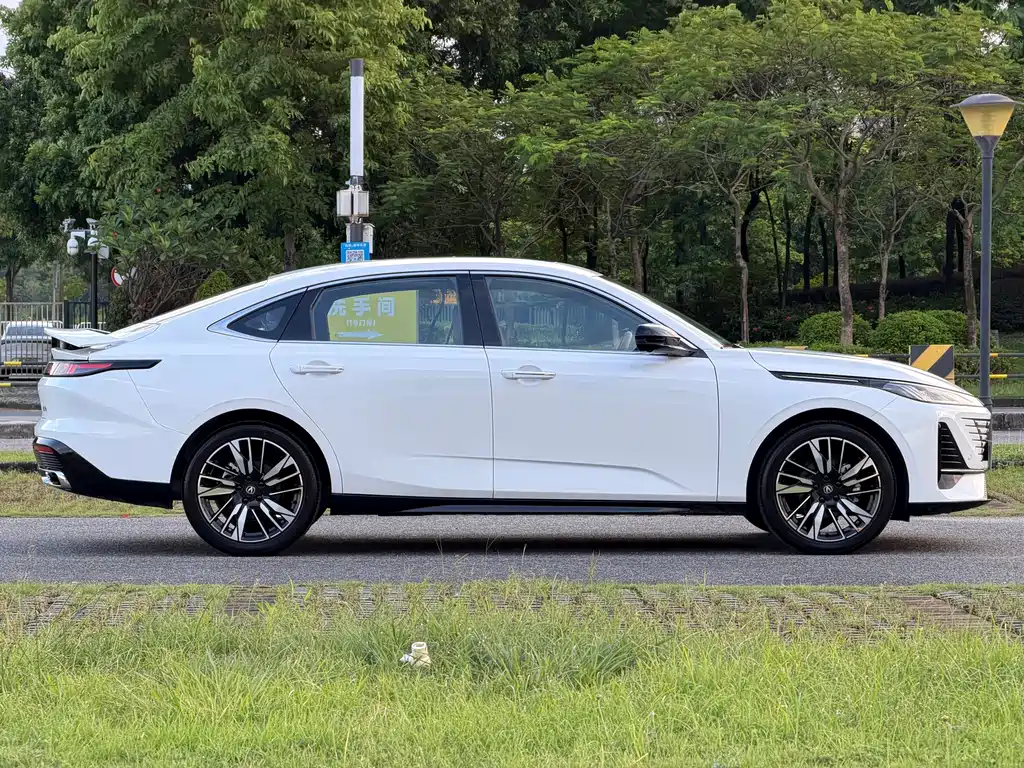 Changan Eado — миниатюра 11