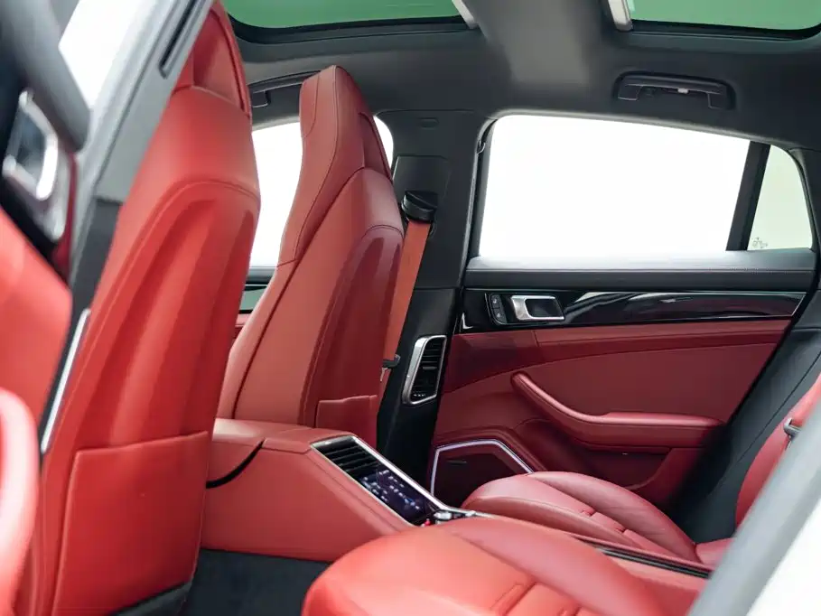 Porsche Panamera — миниатюра 10