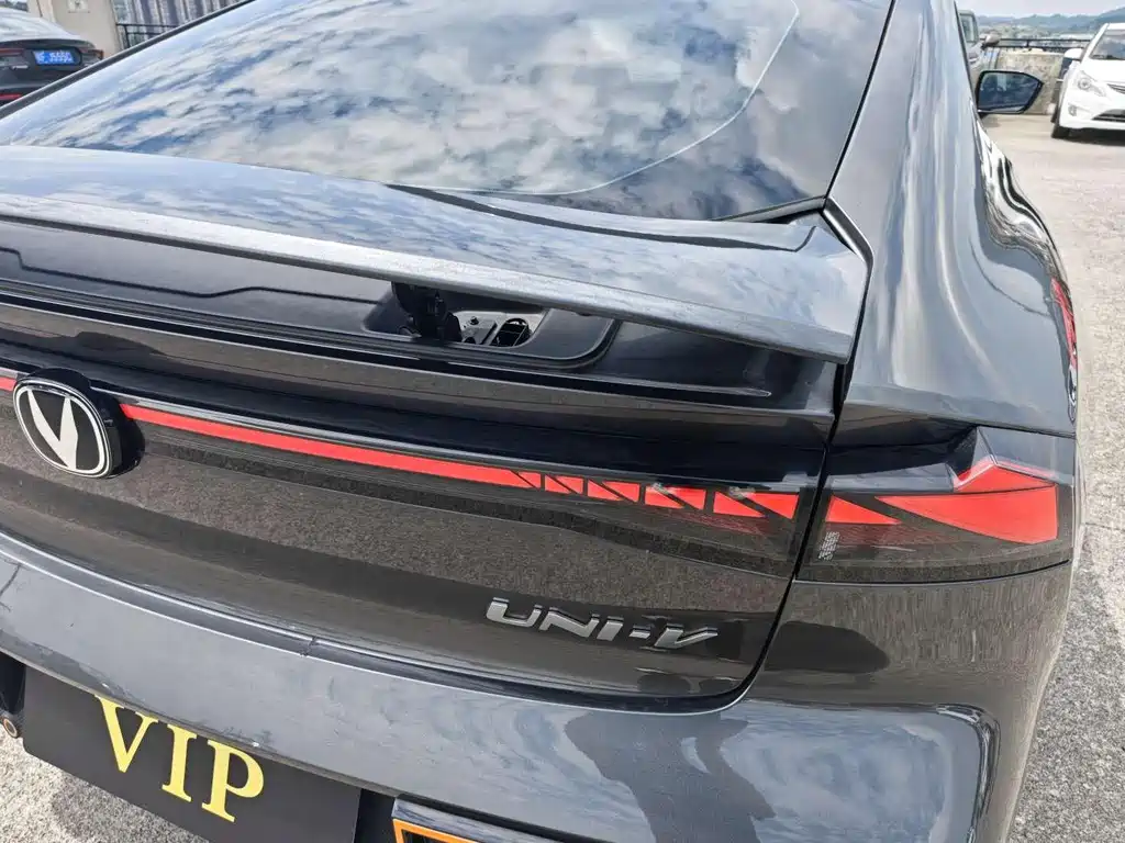 Changan UNI-V — миниатюра 7