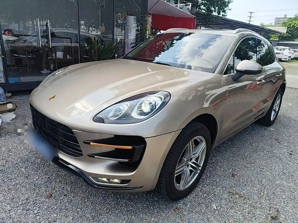 Porsche Macan — миниатюра 2