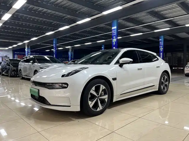 Zeekr 001 2022