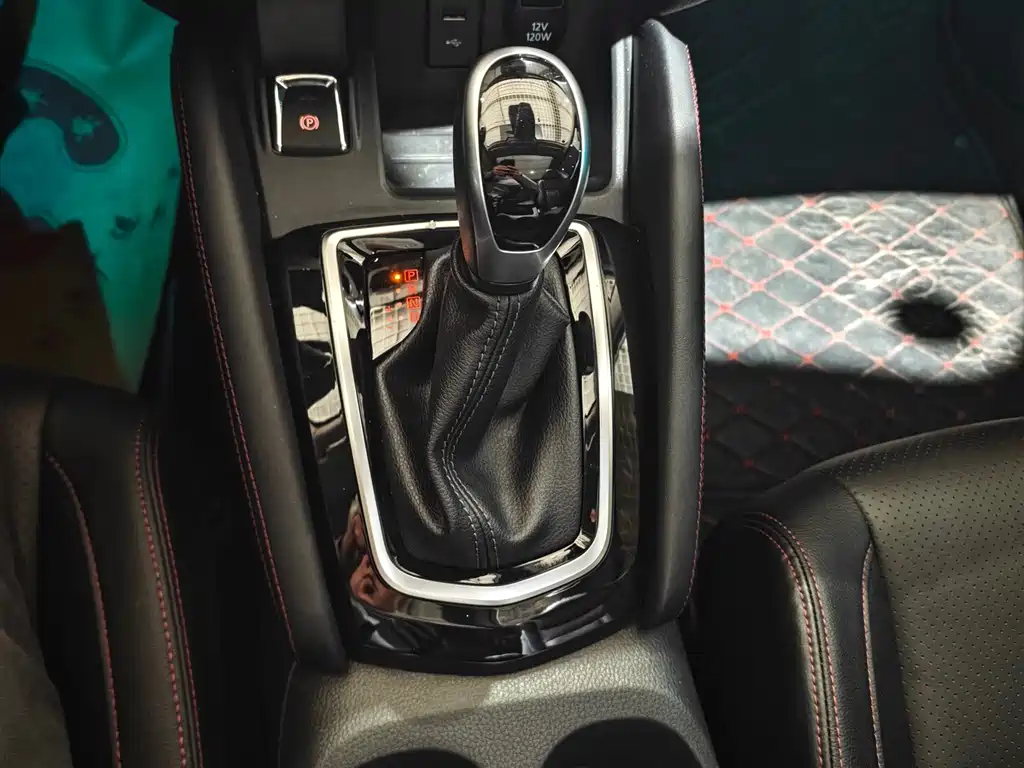 Nissan Qashqai — миниатюра 15