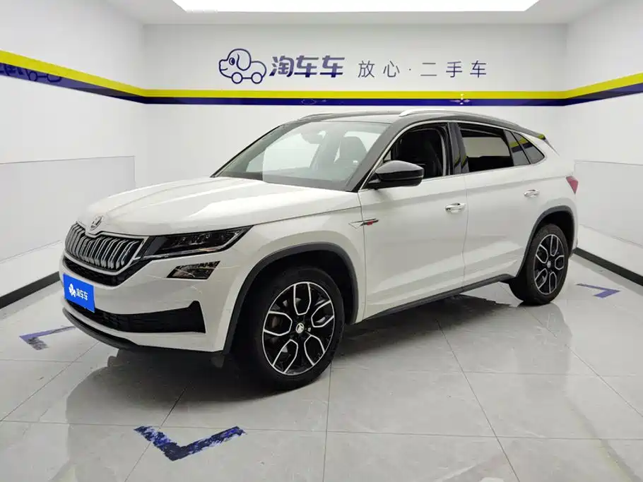 Skoda Kodiaq 2021 Белый из Китая
