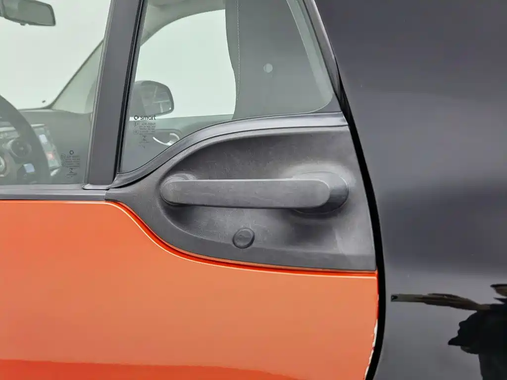 smart Smart Fortwo — миниатюра 18