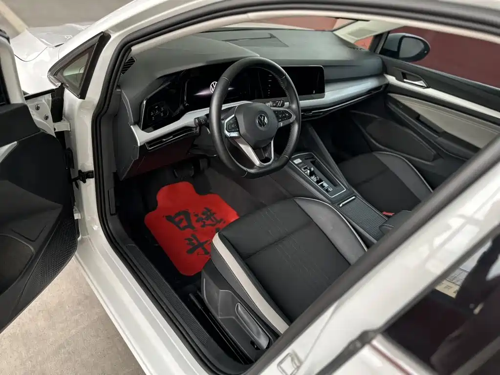Volkswagen Golf — миниатюра 8