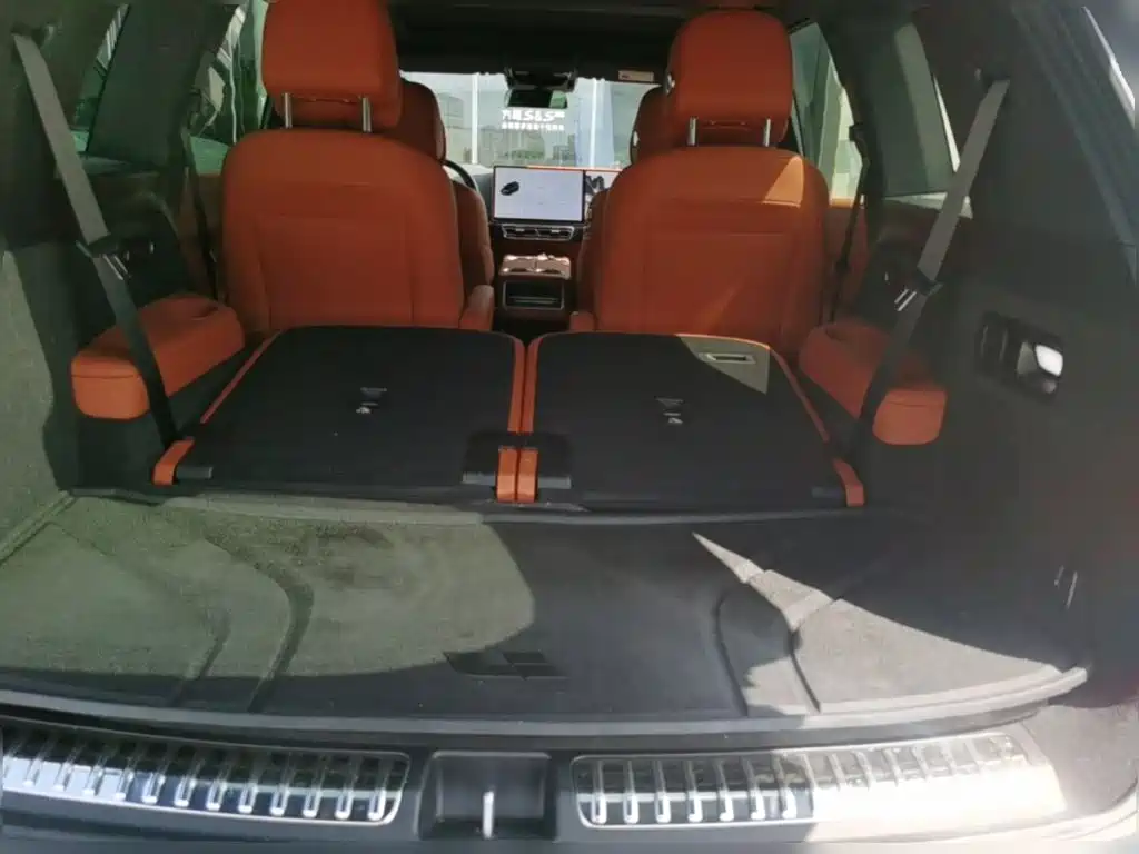 Li Auto Li L8 — миниатюра 24