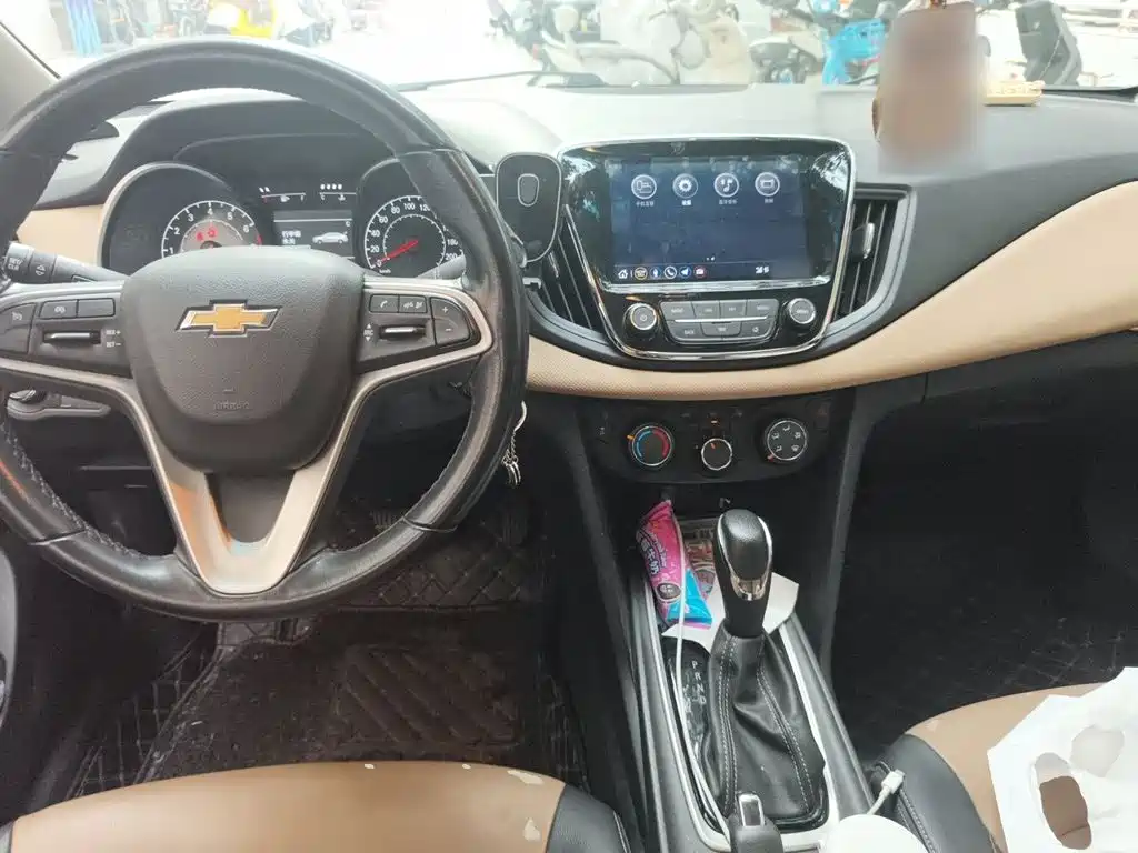 Chevrolet Monza — миниатюра 5