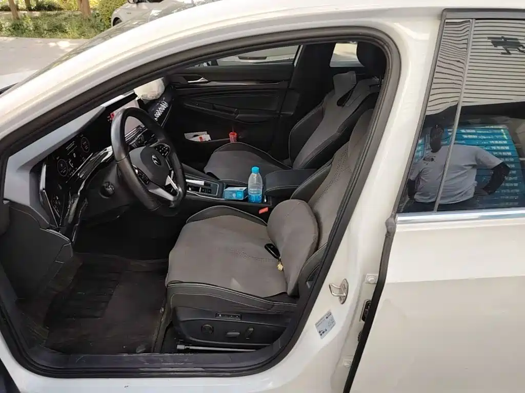 Volkswagen Golf — миниатюра 15