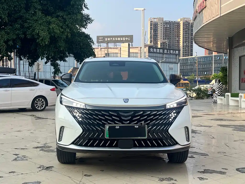 Roewe RX5 New Energy — миниатюра 2
