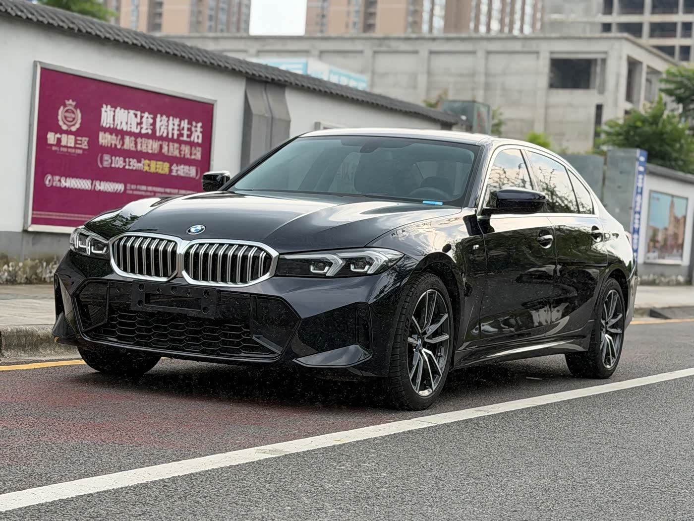 BMW 3 Series 2.0 л 2023 г. Чёрный, пробег 30000 км