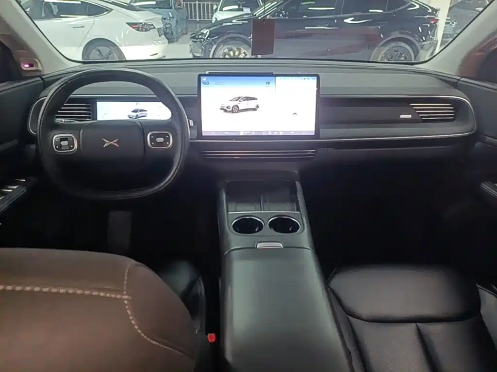 XPeng G6 — миниатюра 10