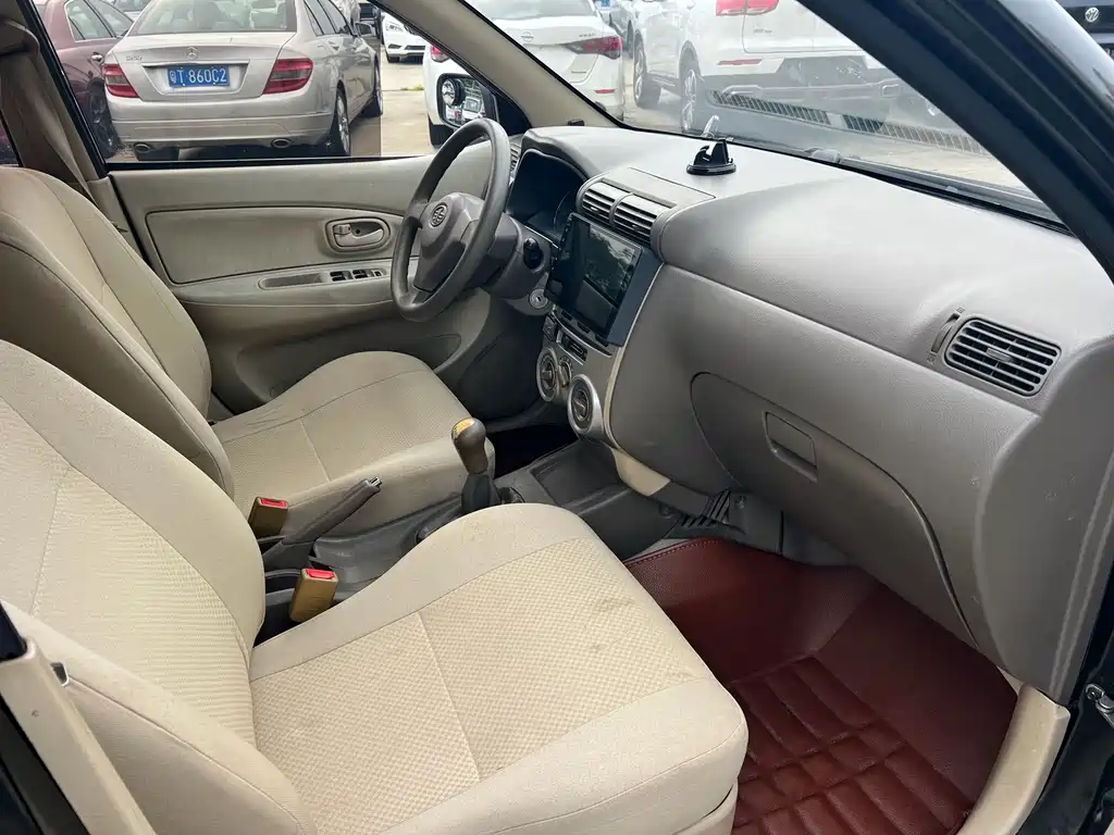FAW Senya M80 1.3L Manual 5 seats Value Edition, фото 7