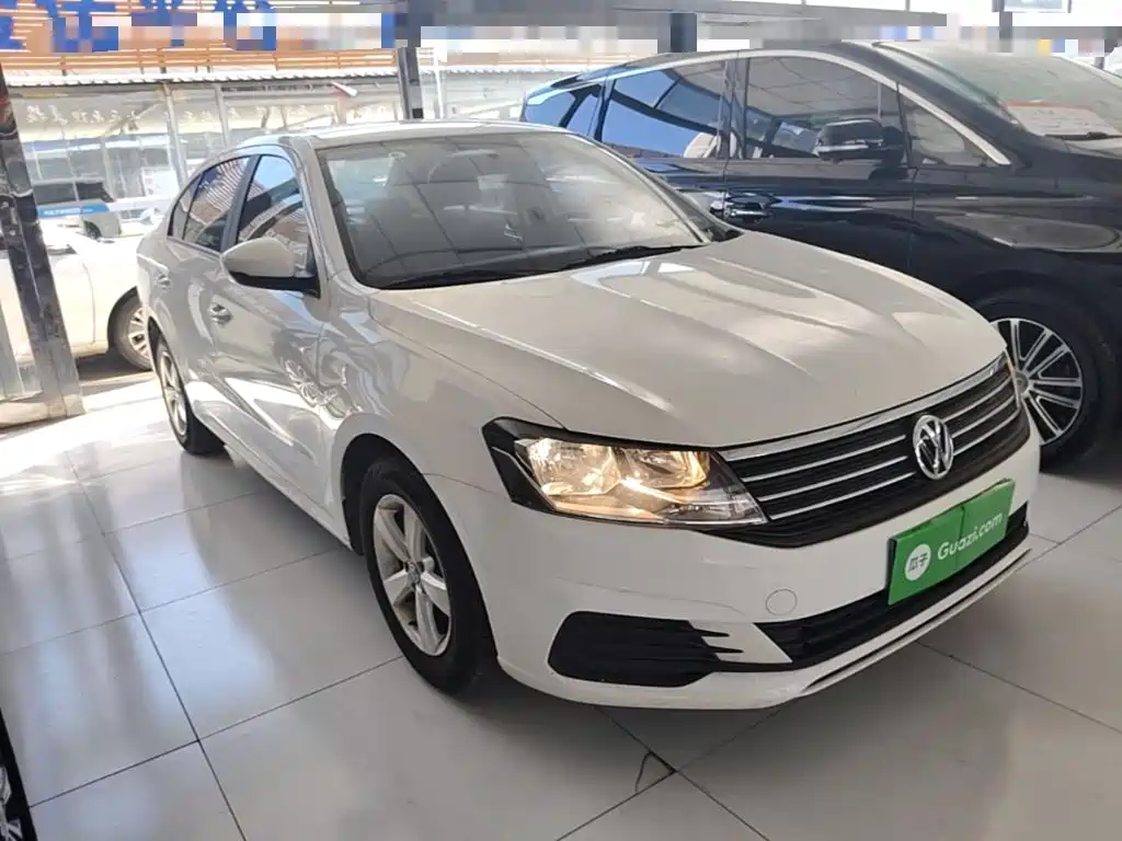 Volkswagen Lavida — миниатюра 4