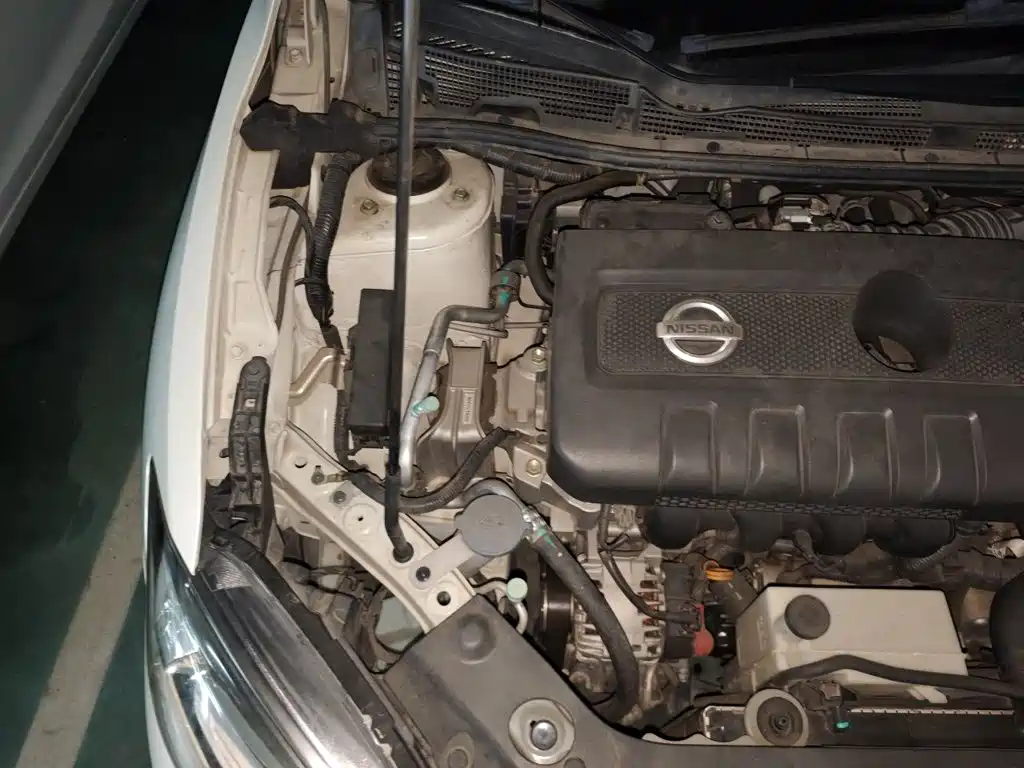 Nissan Tiida — миниатюра 19