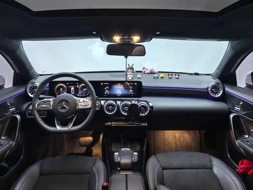 Mercedes-Benz A-Class — миниатюра 12