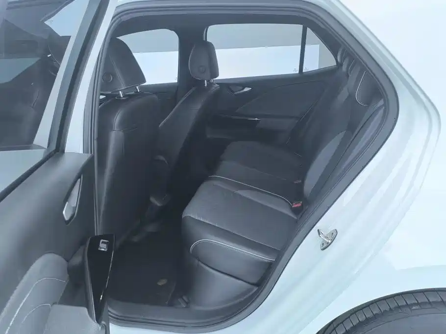 Volkswagen ID.3 — миниатюра 11