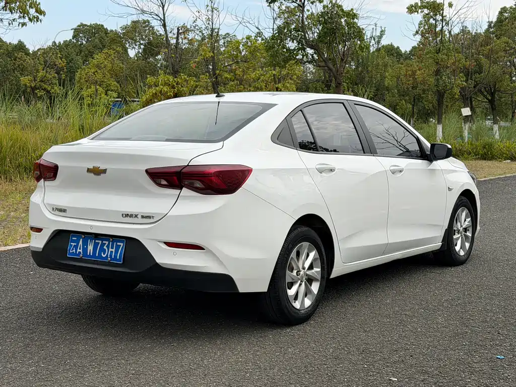 Chevrolet Cavalier — миниатюра 5