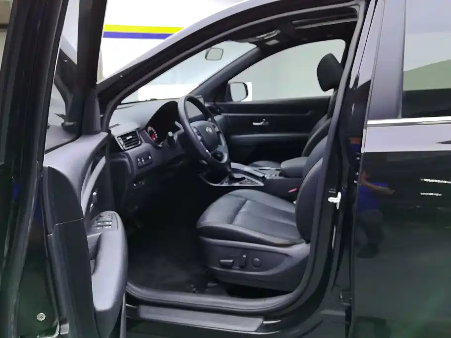 Kia KX7 — миниатюра 9