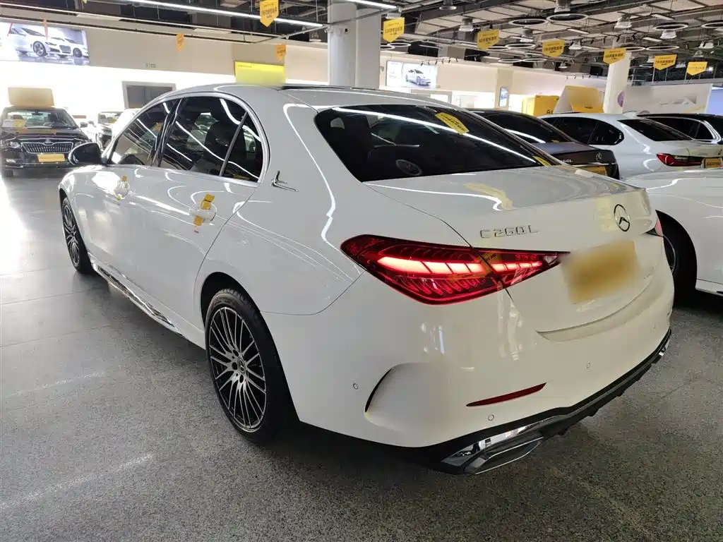 Mercedes-Benz C-Class - фото 5