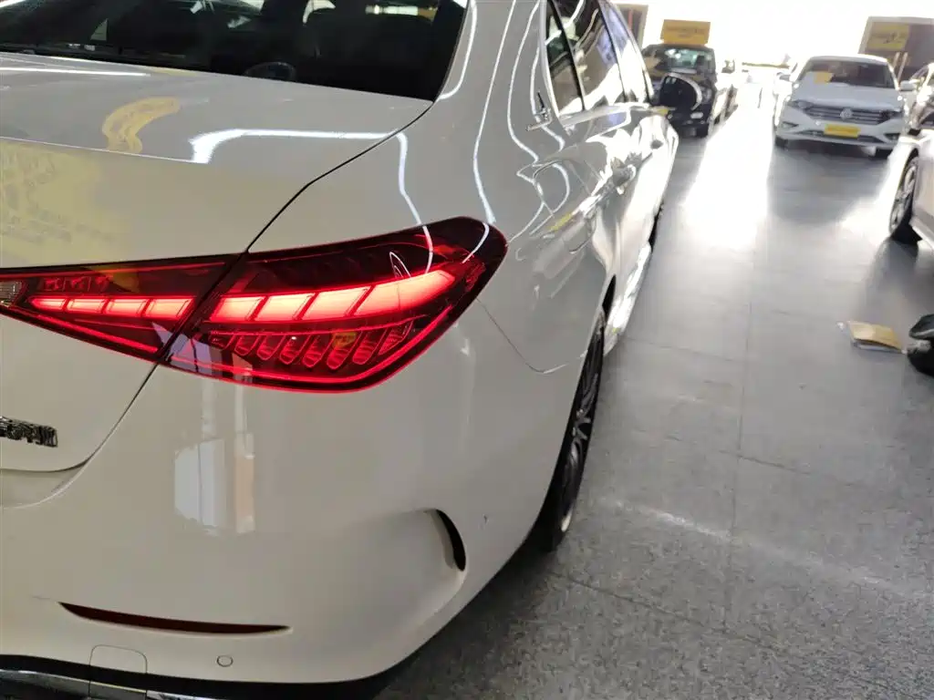 Mercedes-Benz C-Class - фото 8