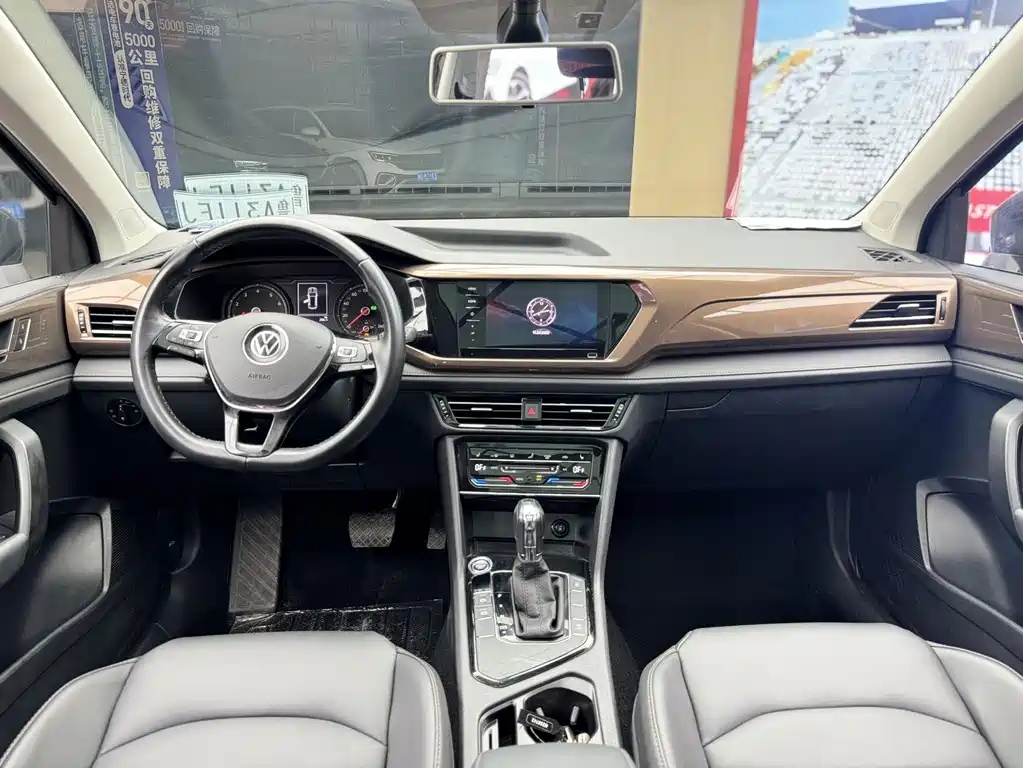 Volkswagen Tharu — миниатюра 18