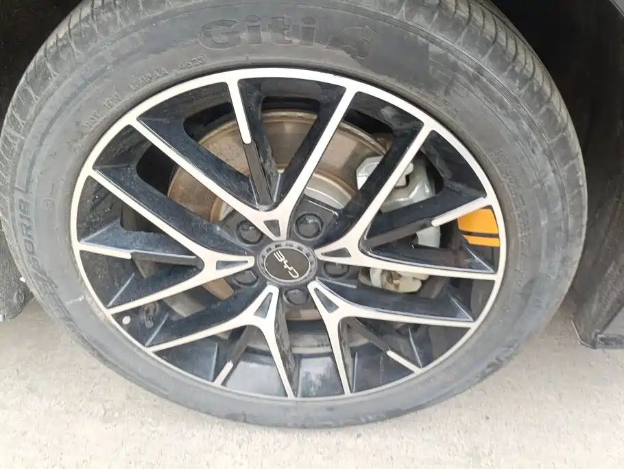 BYD Seal — миниатюра 6