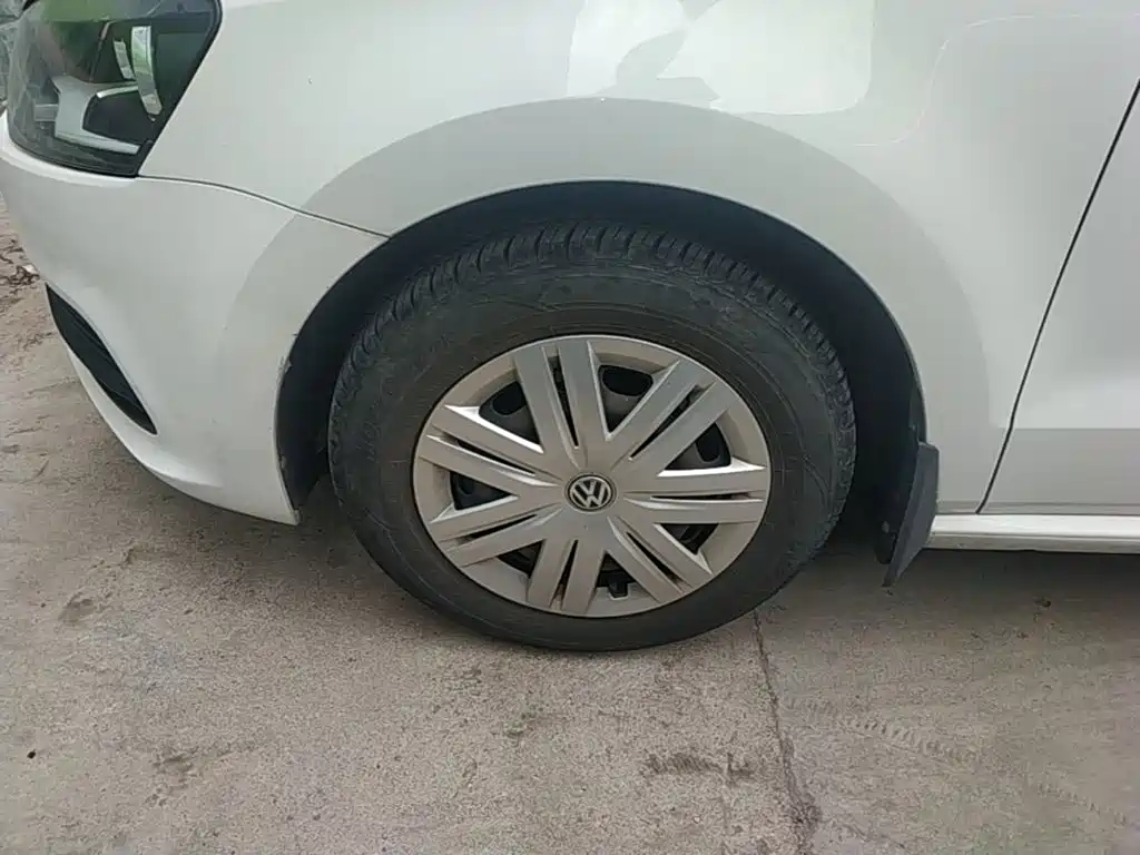 Volkswagen Polo — миниатюра 23
