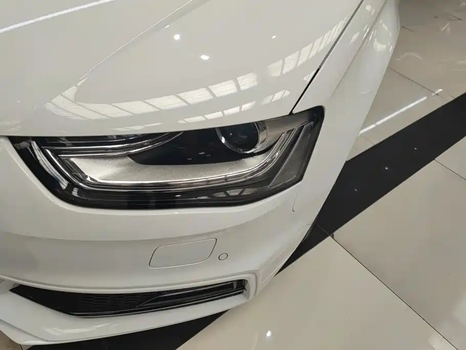 Audi A4L — миниатюра 5