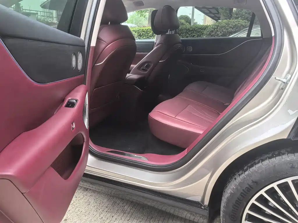 Voyah Passion L L 2026 Ultra