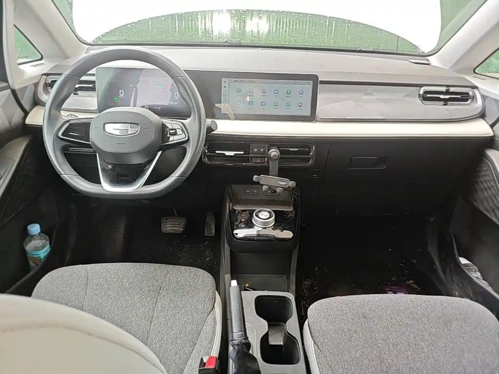 Geely E Firefly E 2024 301km