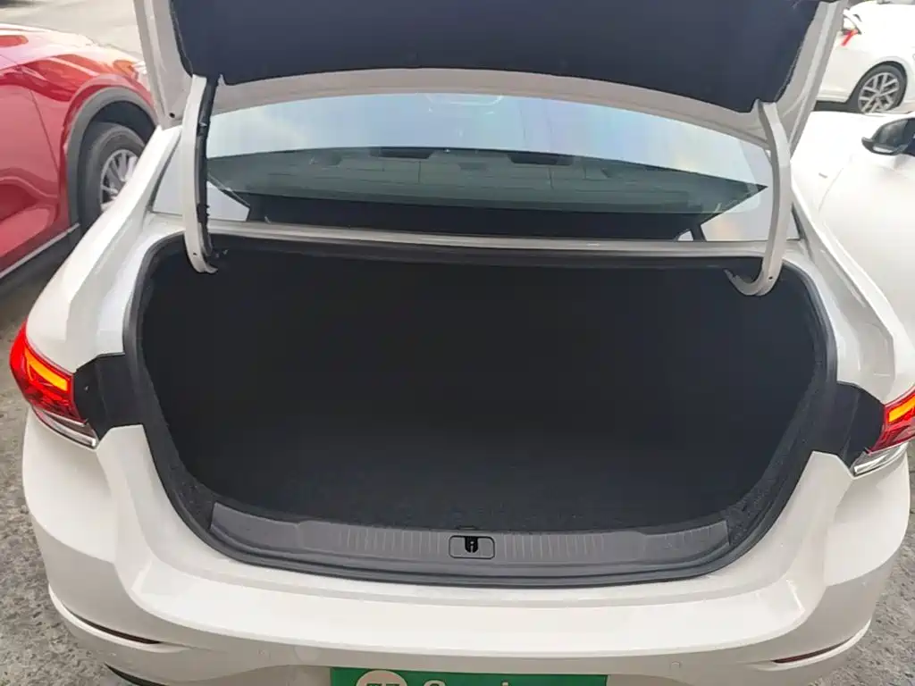 Buick Excelle — миниатюра 19