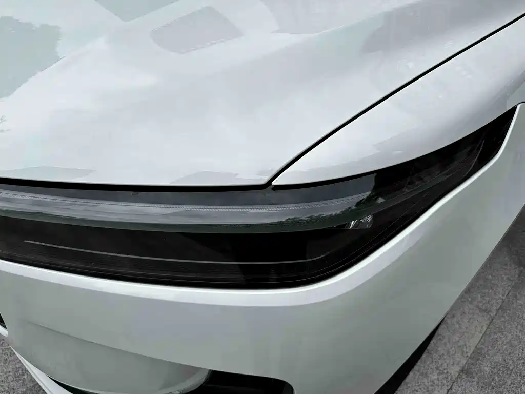 Li Auto Li ONE — миниатюра 9
