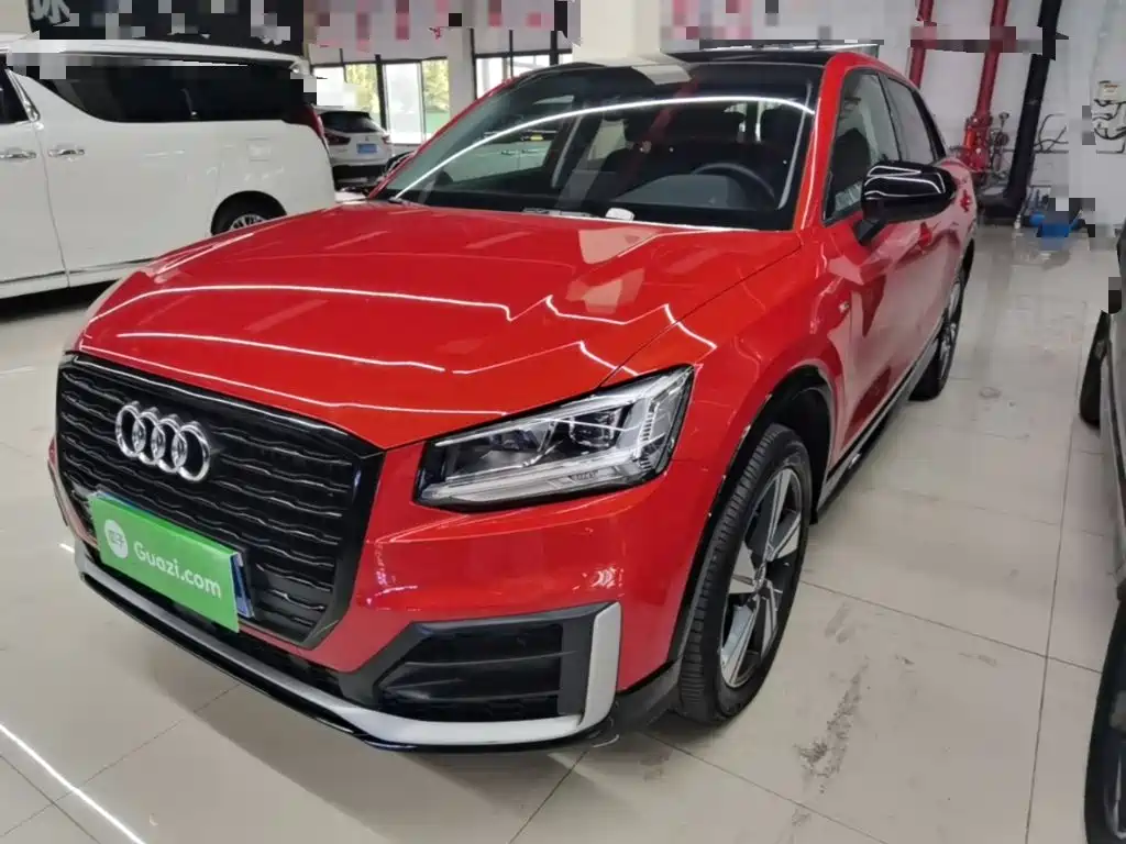 Audi Q2L