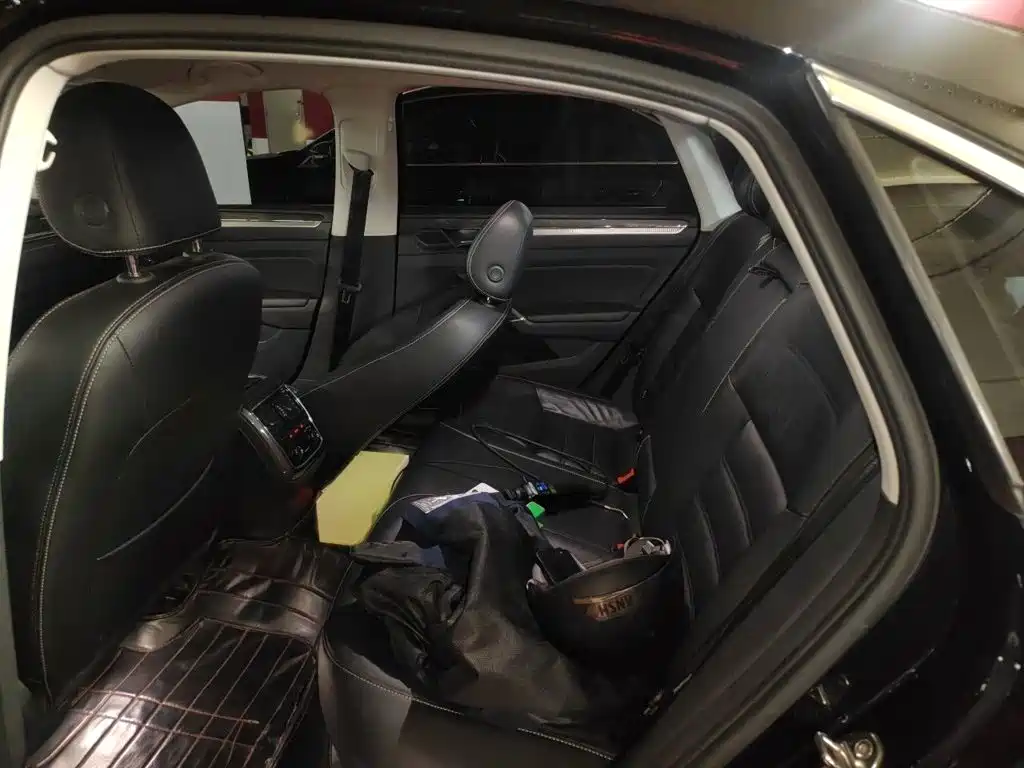 Volkswagen Passat — миниатюра 15
