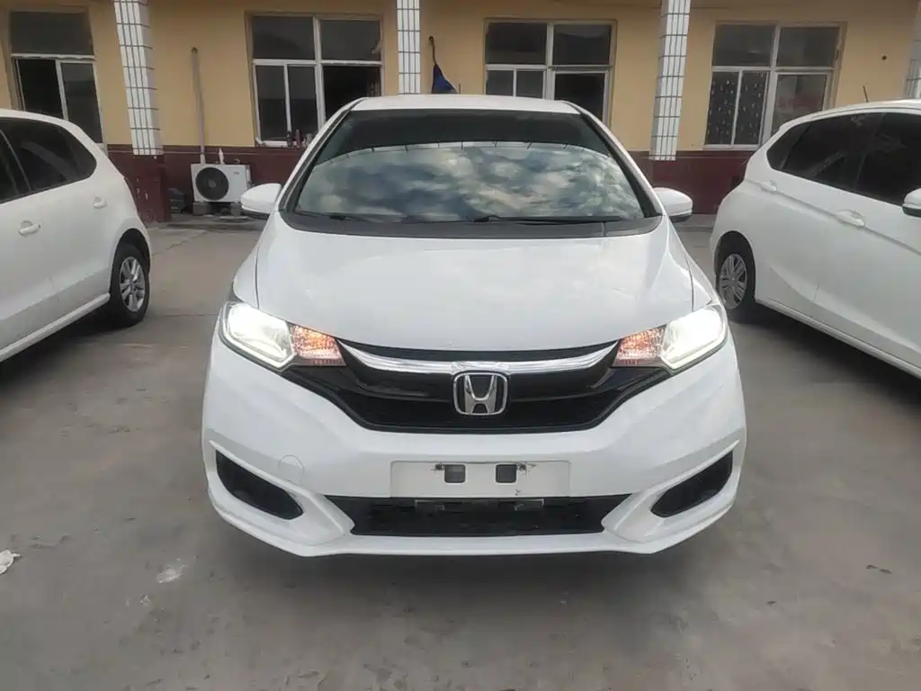 Honda Fit — миниатюра 3