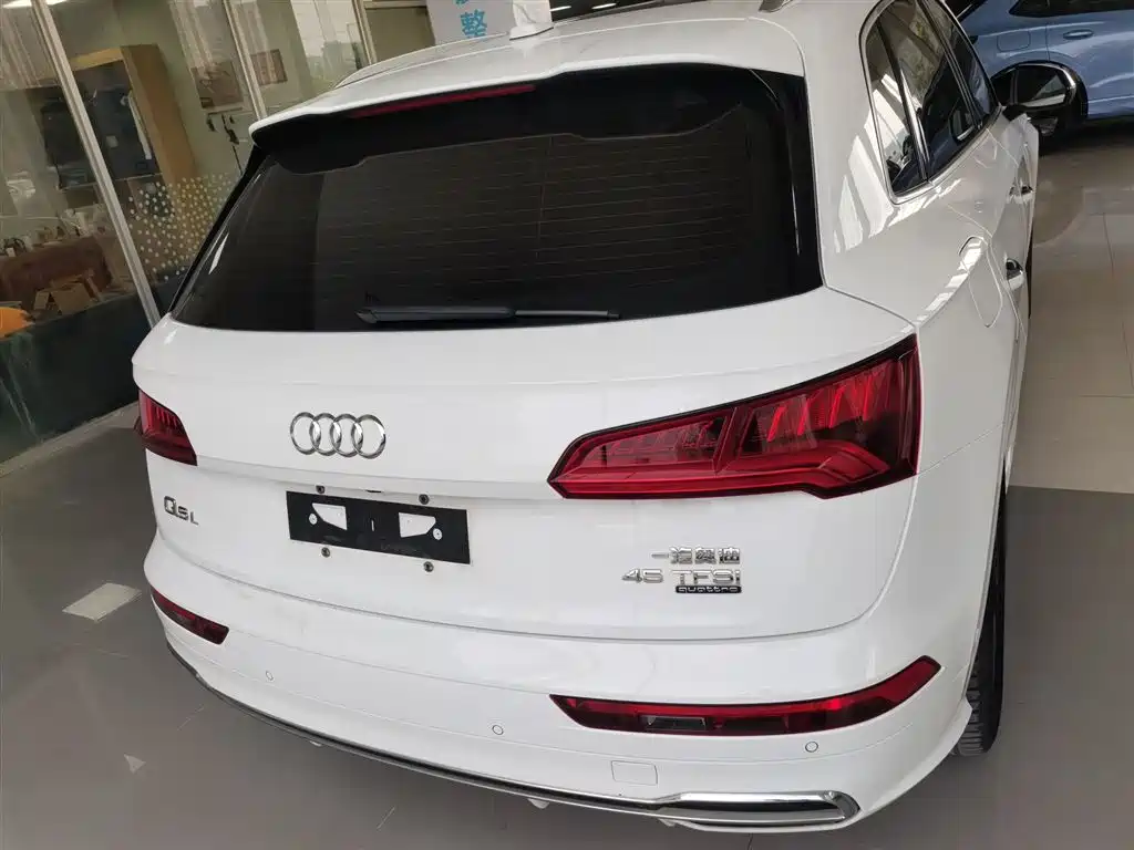 Audi Q5L 2020 45 TFSI Premium Fashion