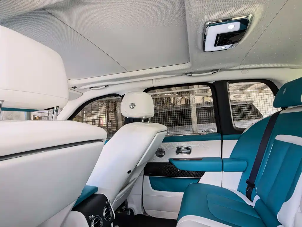 Rolls-Royce Cullinan 5-seat Edition, фото 11