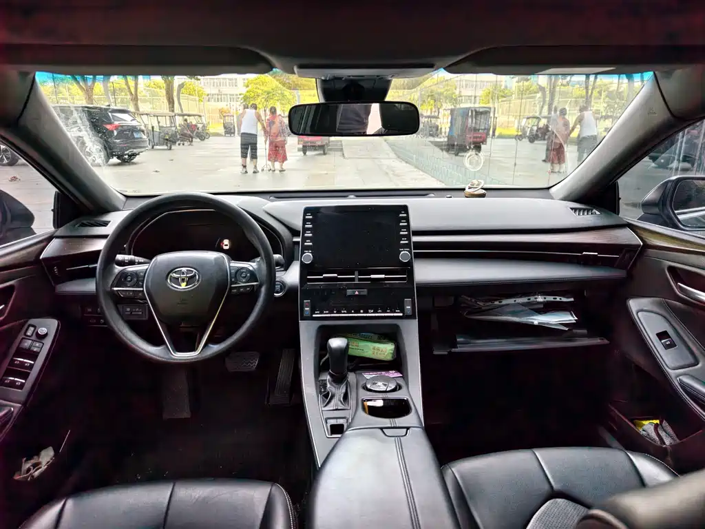 Toyota Avalon 2019 2.0L VI