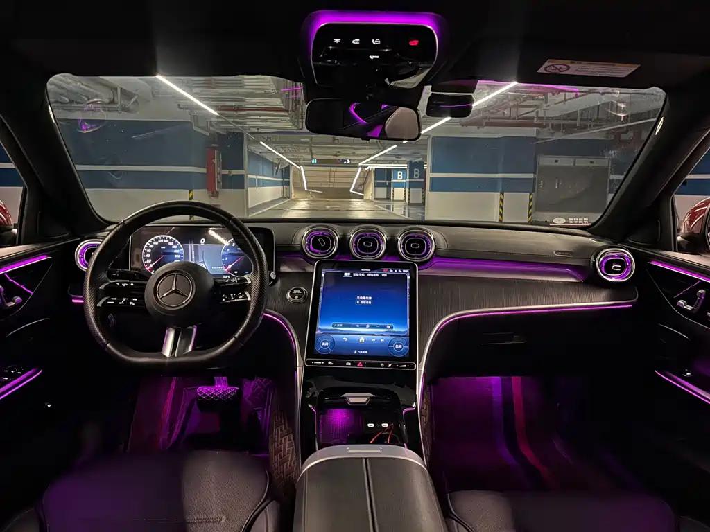 Mercedes-Benz C-Class — миниатюра 12