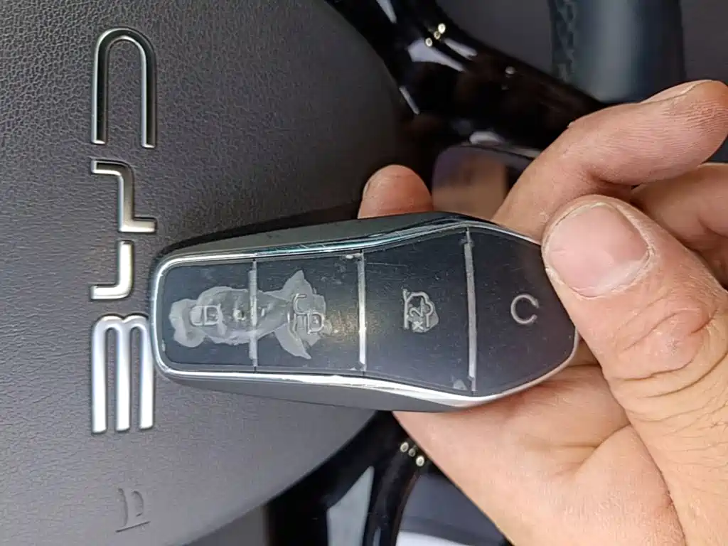 BYD PLUS New Energy — миниатюра 9