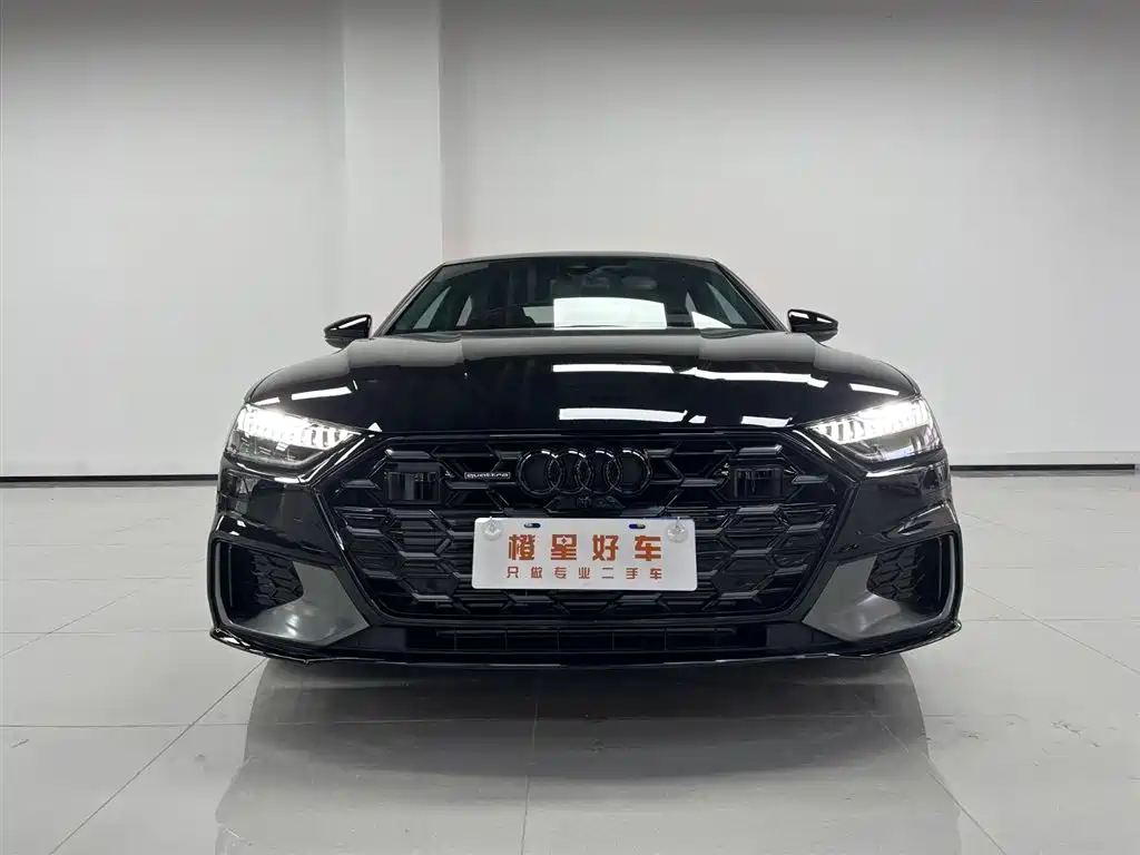 Audi A7L 2024 45 TFSI quattro S-line