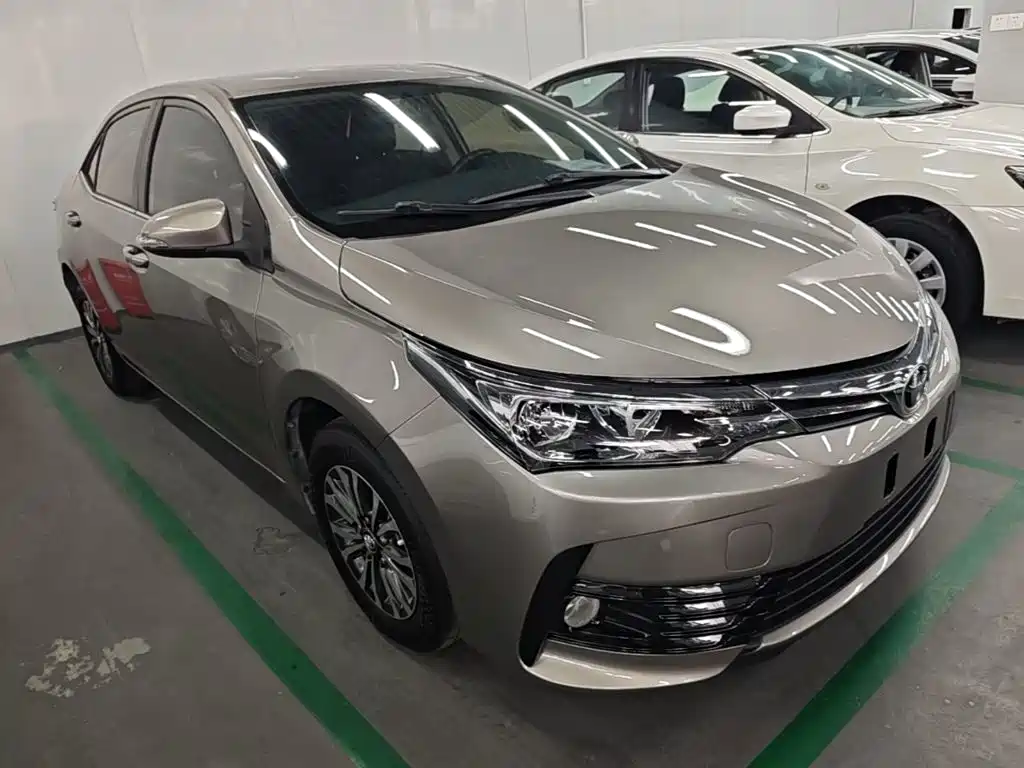 Toyota Corolla — миниатюра 4