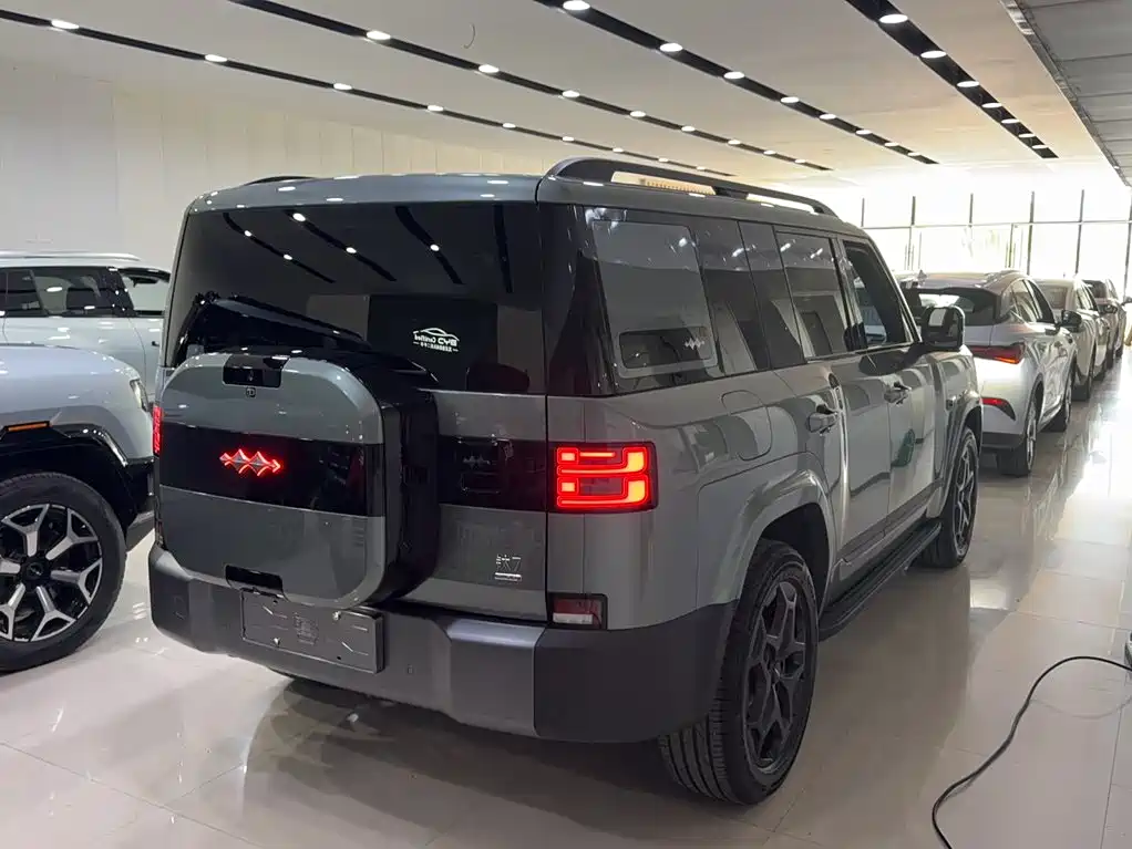 Fangchengbao Leopard 7 7 2025 190KM Ultra
