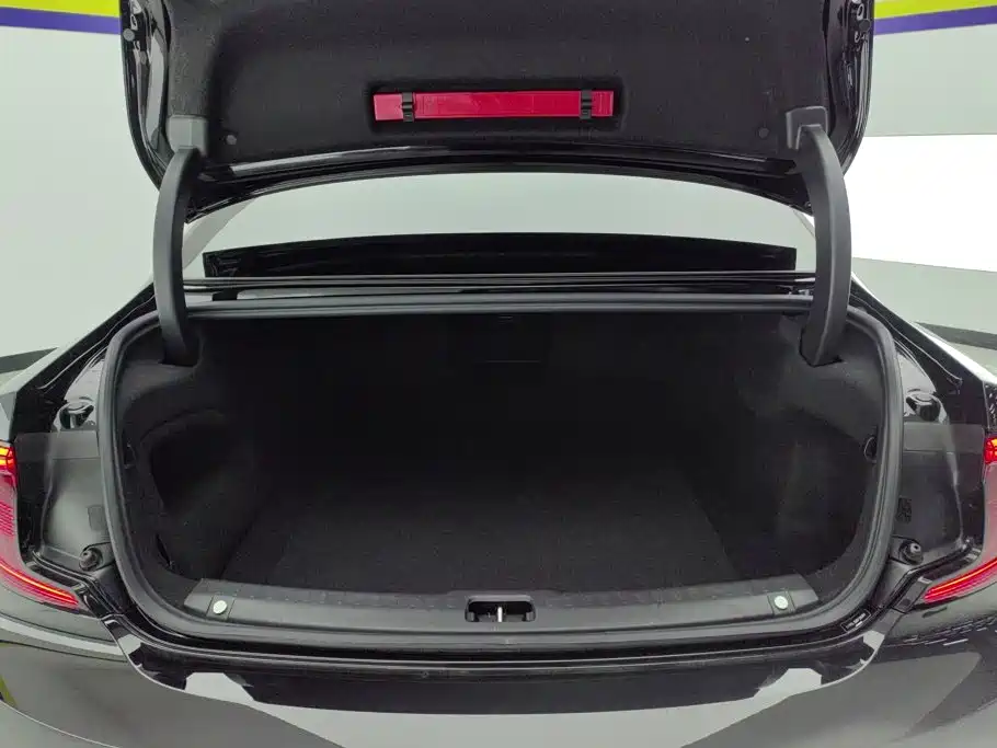Volvo S90 — миниатюра 4