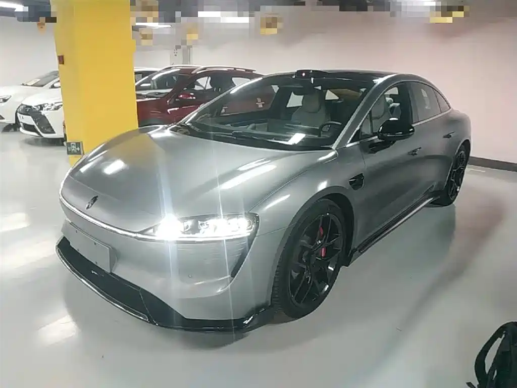 Luxeed Zhijie S7 2024